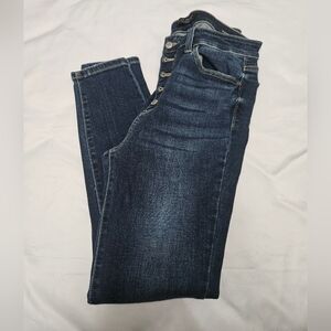 Judy Blue High Rise Skinny Fit Button Up Jeans!